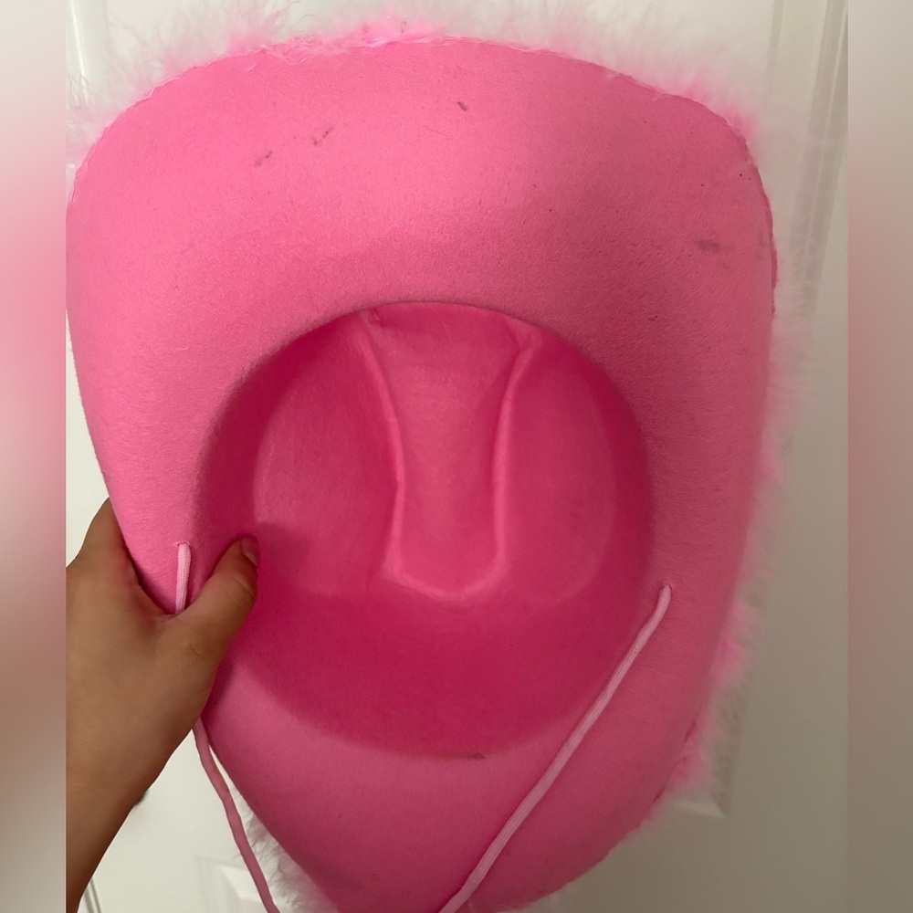 🎀PINK COWBOY HAT WITH FEATHER EDGE🎀 - Picture 4 of 4
